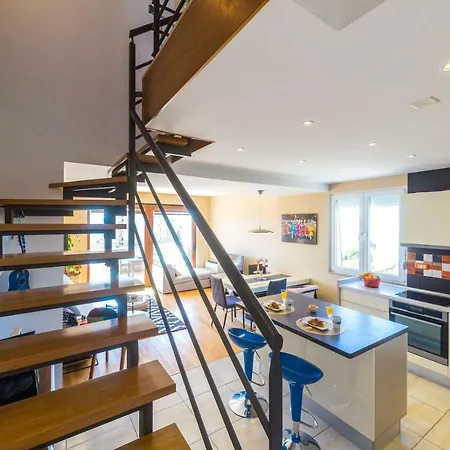 Appartments With Terrace Or Garden Διαμέρισμα